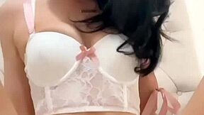 Horny american student squirts hard on webcam toys