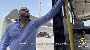 peruvian redhead fucks bus stud free ride 🔥🍆