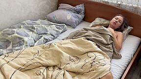 woke up horny masturbating to sweet creampie orgasm 😩💦🌅