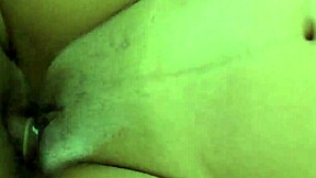 Cógela en Cuatro: Latina Culona Puta Morocha Mientras Hijos Juegan