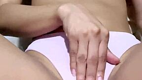 very horny petite babe fucks tight pussy 😩💦 solo fun