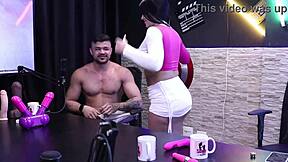 Swing cast highlights: Will Mastro Negro ravishes Alice Vasconcelos and Monica Lima's delights.