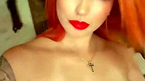 peliroja cachonda striptease legs wide 😘🔥