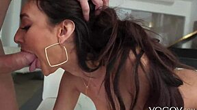 Roommates Swap Cactus Tips For Wild Squirting Orgasms