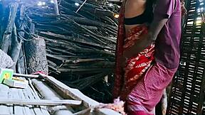 Bhabhi sneaks outdoor chudai fuck with lover in hardcore desi video.