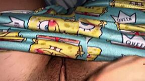 ponte audifonos asrm vamos a masturbararnos juntos ya