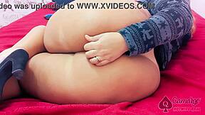 Sensacional HUGE ASS BBW in HIGH HEELS worships cock tight pussy