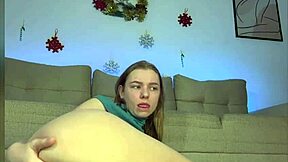 Squirting virgin teen cums hard during wild fuck 😍💦