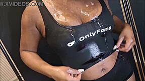 darkchocolatebarbie gags on sloppy glory hole cock cum covered deepthroat