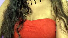 madrasta infiel me afeita la polla dura y me masajea ay que rico