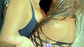 mama studio's 90s bathtub nostalgia with luiza ambiel surprise