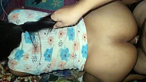 cogeme rapido mi hijo llega... madre soltera culo por plata 😩