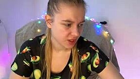 finger my tight teen ass up close now!