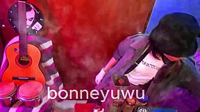 bonneyuwu bartender pays 18yo for dildo sucking tease