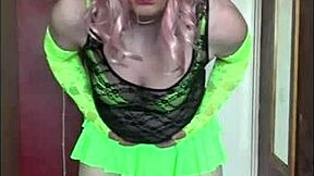 crossdressing sissy piss lover begs you fill his tube to swallow 😩💦