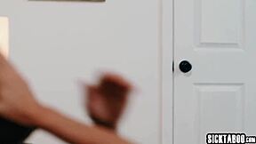 stepmom sheena ryder and chloe cherry tempt stepson