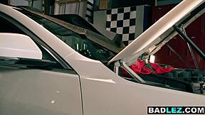 oh god, my heart races watching that big ass milf rail the petite lesbian in the garage!