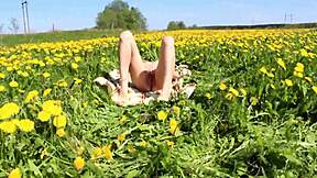 stranger babe gives outdoor blowjob swallows cum whole 😛💦 homemade