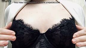 wanna play with my busty big ass