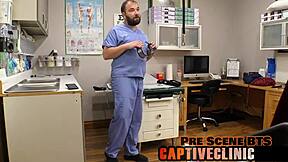 Daisy Mynx Spreads Shaved Pussy for Toys and Spanking Fun?