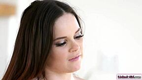 Naughty teen facesits stepmom 😈 milf licks young pussy eagerly