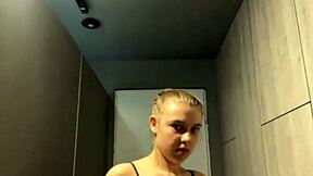 gym squirting orgasm hits her hard