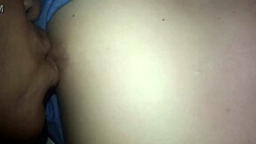 Cantik mulus ibu mertua selingkuh, big tits shaved pussy milf fucks friend hard.