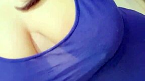 pinay wife teases her big milky boobs & tight hairy pussy 😍 gusto mo ba? 🔥