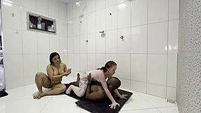 Ménage À Trois In Bathroom With Two Big Ass Exotic Friends