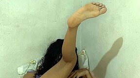 promotora alexia drops her perfect body for outdoor public sex in bogota!