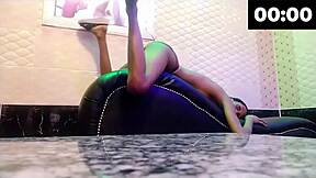 WOW! Cute Skinny Latina Babe's HUGE FAT ASS Bounces in Homemade Couple Fuck!