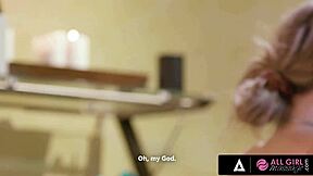 gabbie carter fucks masseuse eliza ibarra wild!