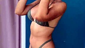 Juicy Milf Teases Pool Stranger Into Hard Fuck Face Cum Blast