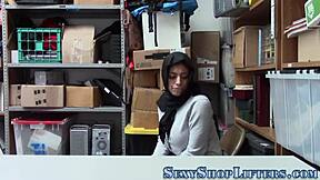 muslim teen got her face blasted by that cop