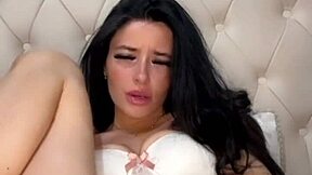 american coed student squirts hard on webcam toys