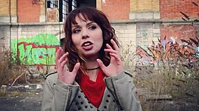 hey ariel rebel, wanna get up close?