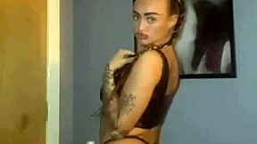 Big titty goth slut fingers to a hard squirting cum