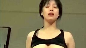 Amateur Chinese couple films raw bedroom suck and fuck homemade creampie