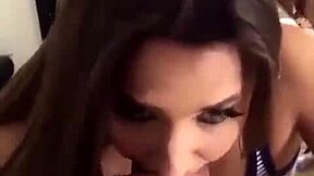 belle beurette soeur suce la milf maman etudiante teen