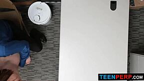 mall cop catches couple fucking big-tits teen girlfriend?