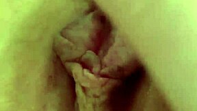 i caught arab stepsis masturbating her shaved pussy on whatsapp