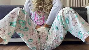 skinny japanese schoolgirl fingers hairless pussy to squirting orgasm cum