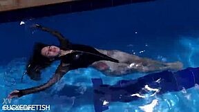 Latex Jessica Bunny Doll Submerged in Wet Underwater Tease