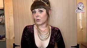 Princess rewards knight with sloppy deepthroat gag on his big cock after battle