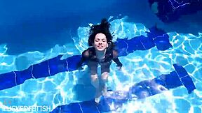 Latex Jessica Bunny Doll Submerged in Wet Underwater Tease