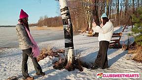 i'm freezing but eating her juicy shaved pussy warms me up perfectly 💋🌨️