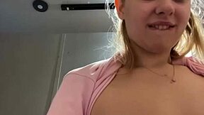 Fingering my big ass teen pussy outdoors 😈 super horny orgasm incoming!