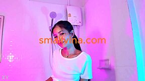 watch this big ass petite asian 18+ baddie dance hot in lingerie