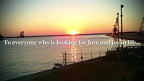 Amateur Japanese Wife's Pink Shaved Pussy 339 Days Post-Virginity Loss Close-Up