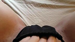 loirinha rabuda plays dirty in bedroom with her big natural tits solo